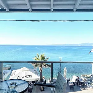 Myrto Apartament